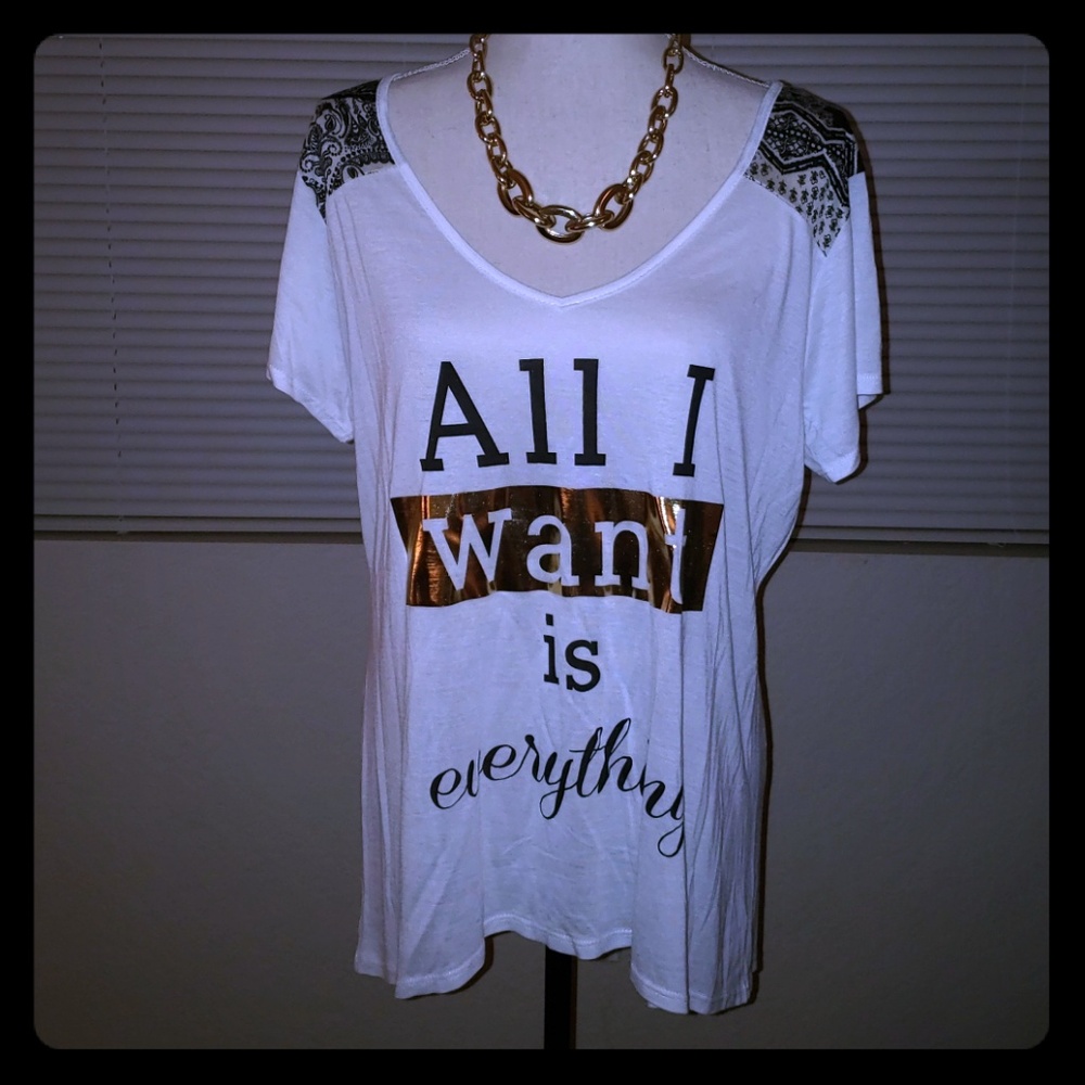 👚 23 Love Street Hi-Low Tee XL NWT